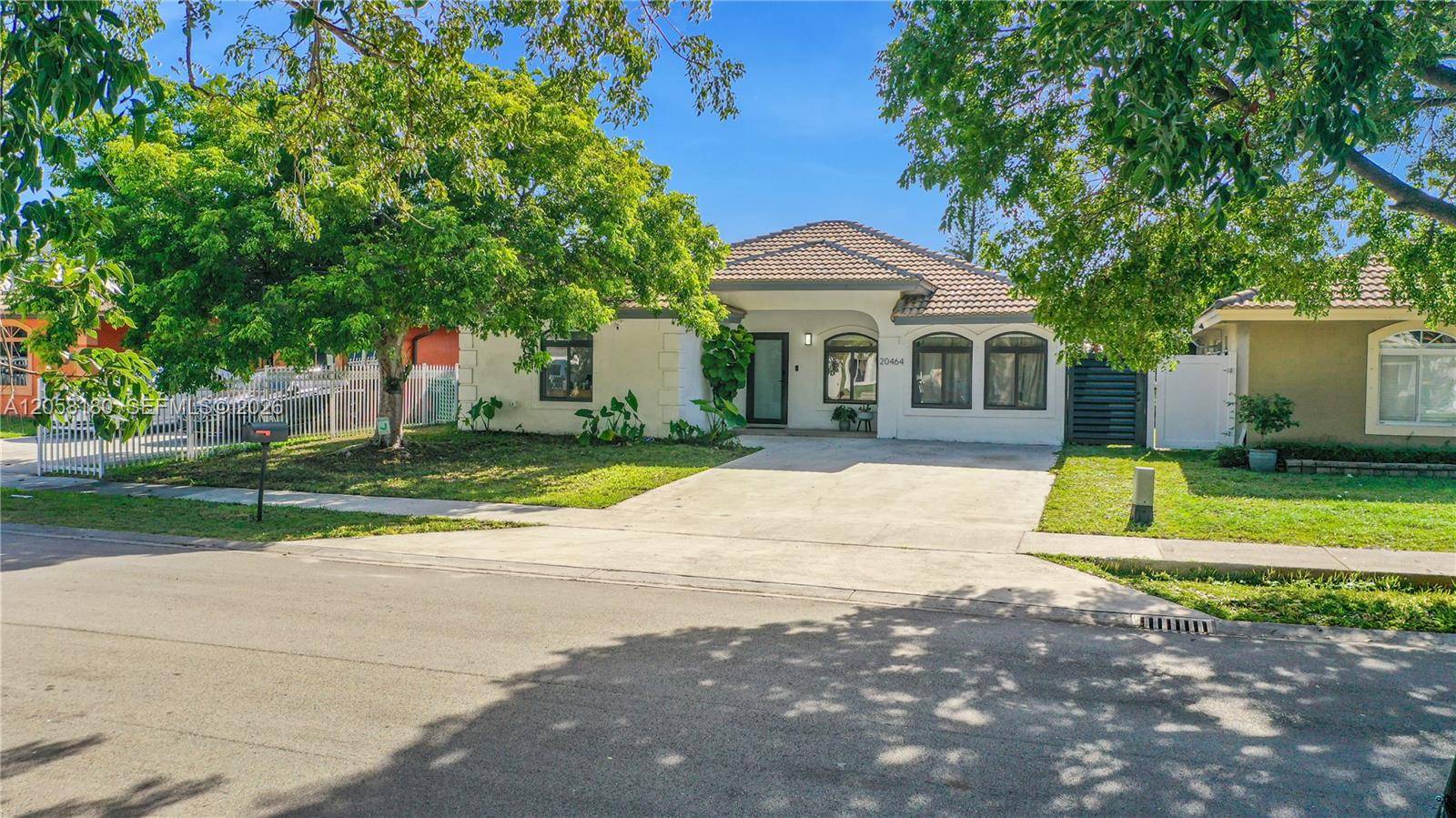 20464 NW 19th AveMiami Gardens - picture