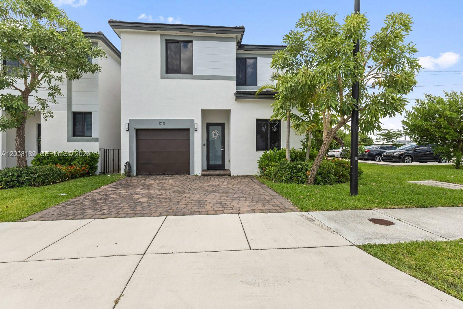 15725 SW 136th TerMiami - picture