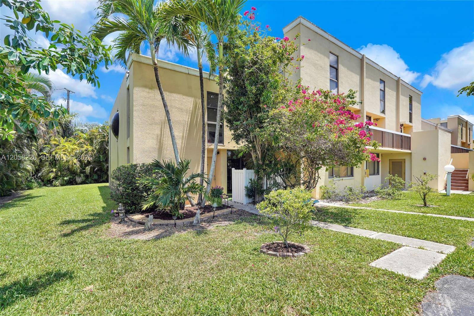 2811 SW 87th TerDavie - HARVEST SECTION FOUR COND,THE HARVEST condo unit 1201 - picture