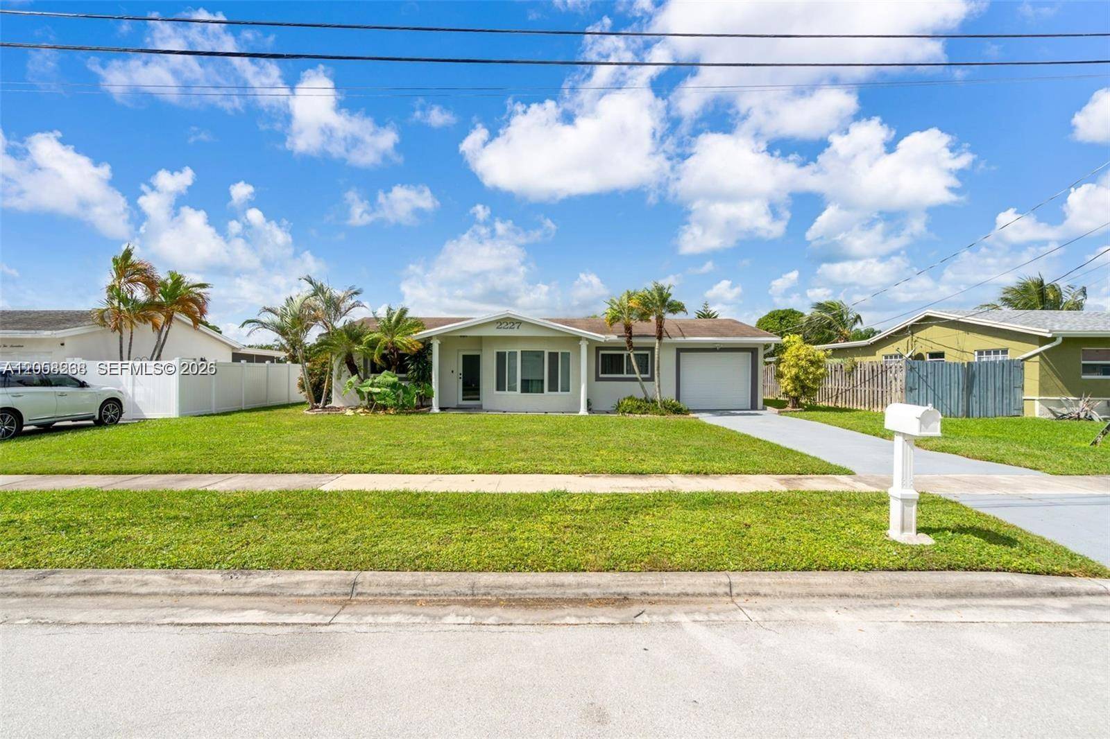 2227 NW 65th AveMargate - picture