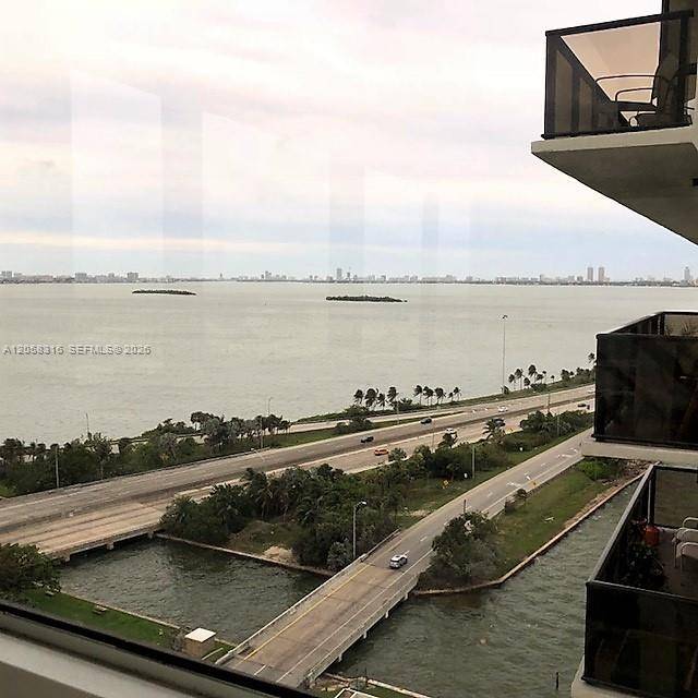 600 NE 36th StMiami - CHARTER CLUB CONDO condo unit T1 - picture