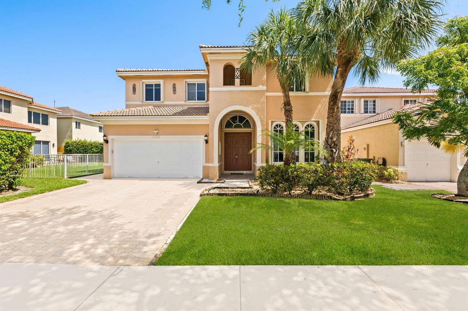 19389 SW 64thPembroke Pines - picture