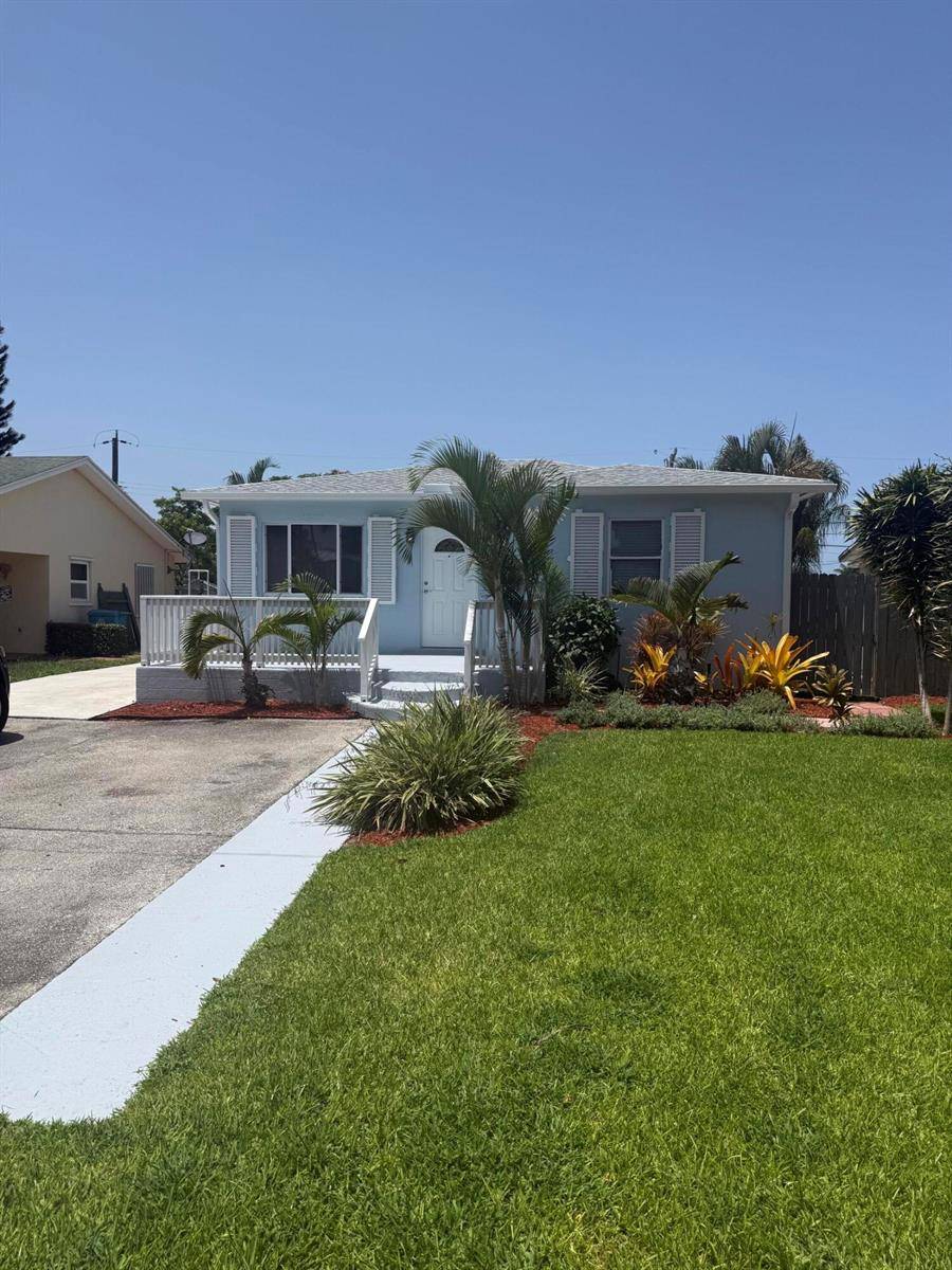 135 SE 5thBoynton Beach - picture