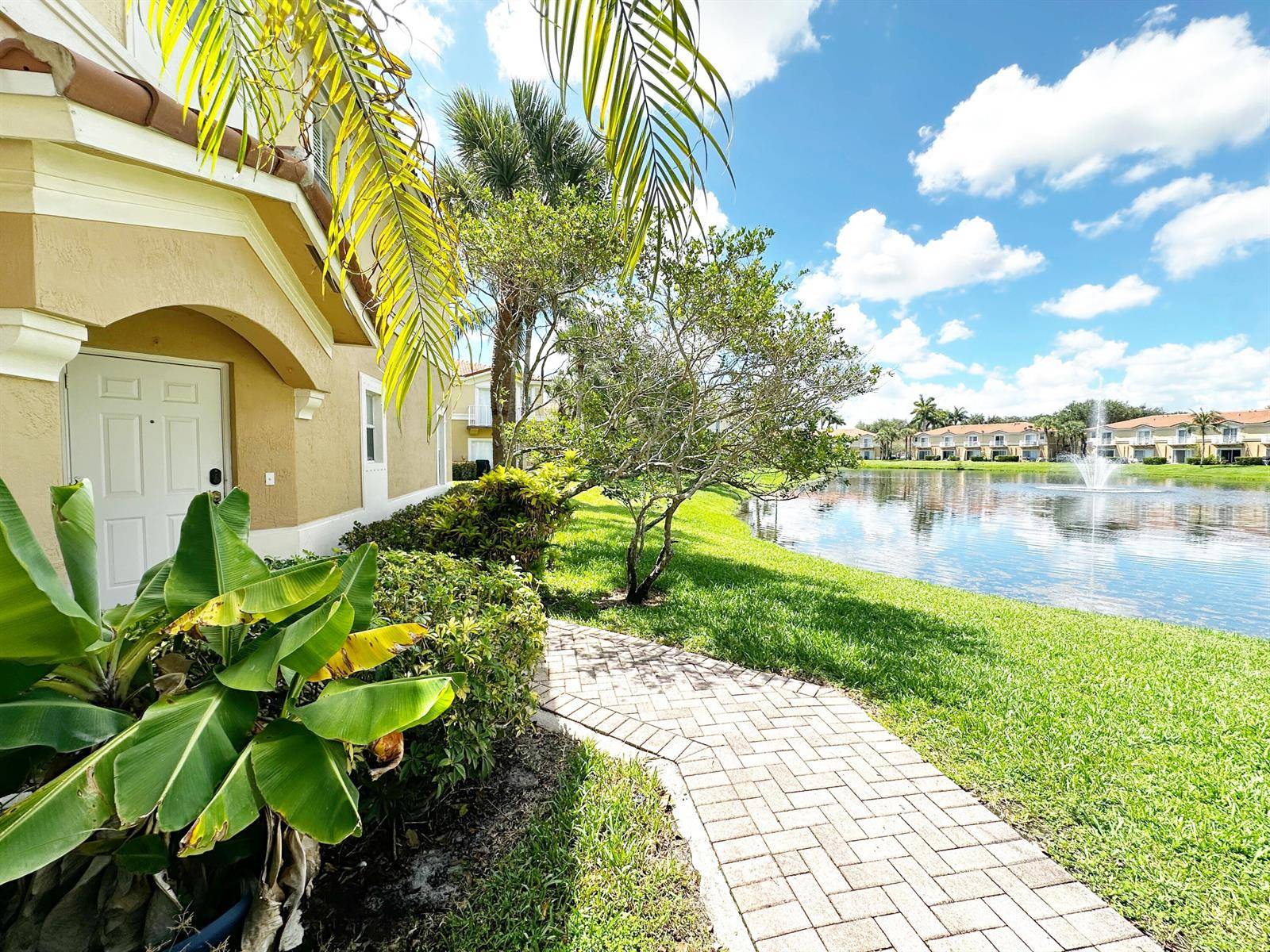 3035 SW 129THMiramar - MELROSE POINT CONDO condo unit 143 - picture