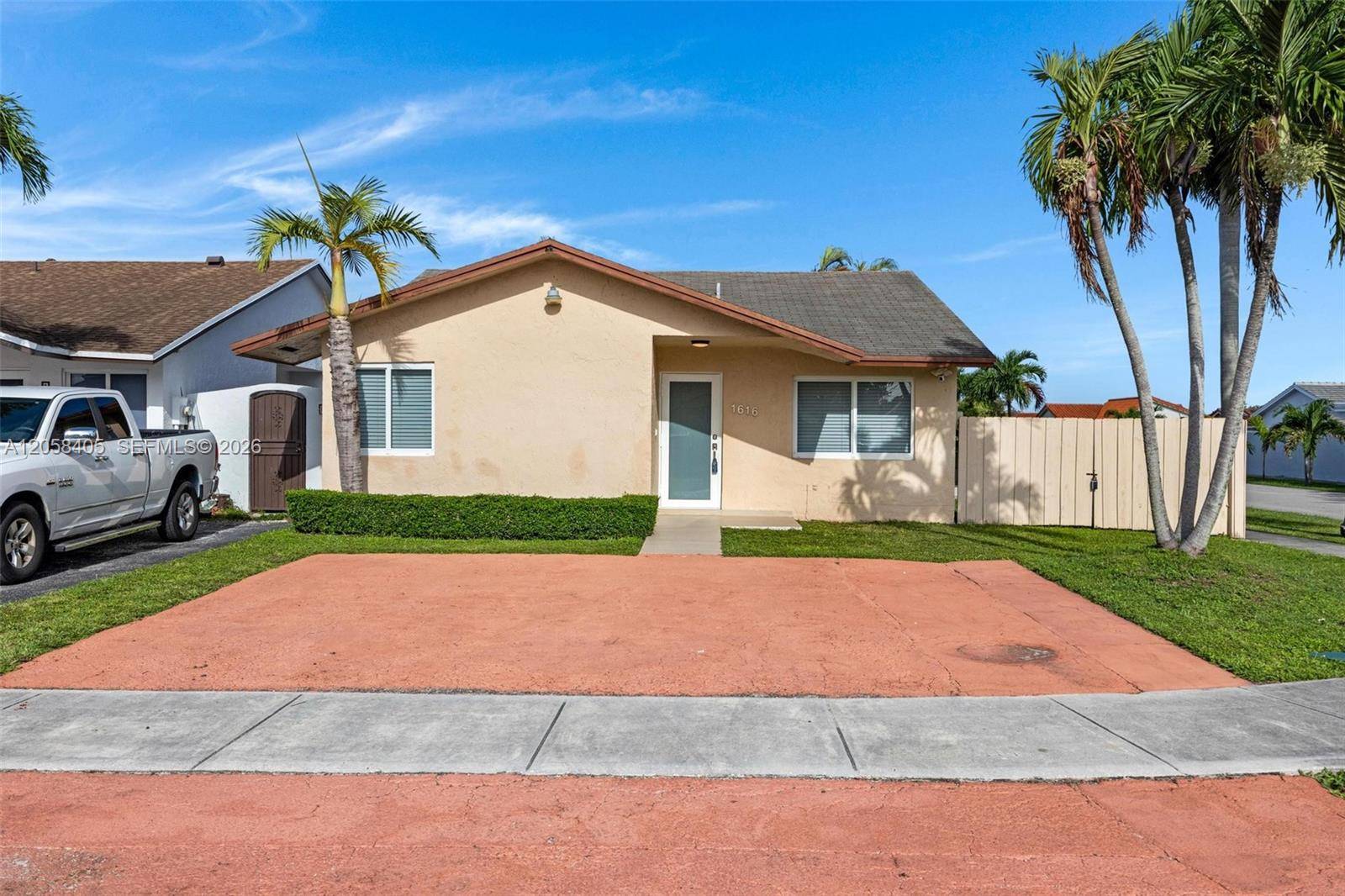 1616 SW 137th PlMiami - picture