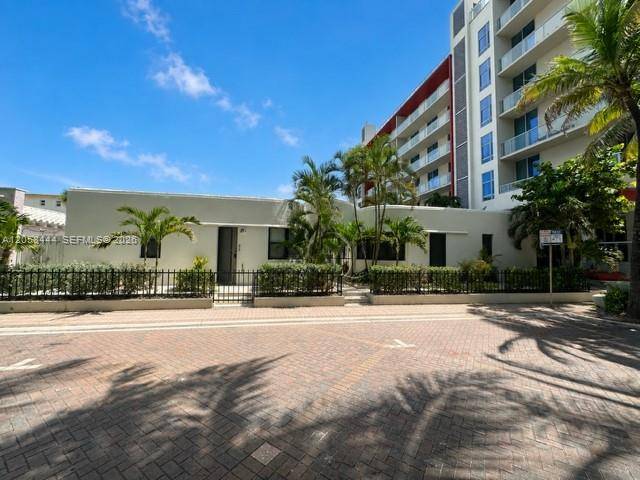 323 Fillmore StHollywood - HOLLYWOOD BEACH condo unit 10 - picture