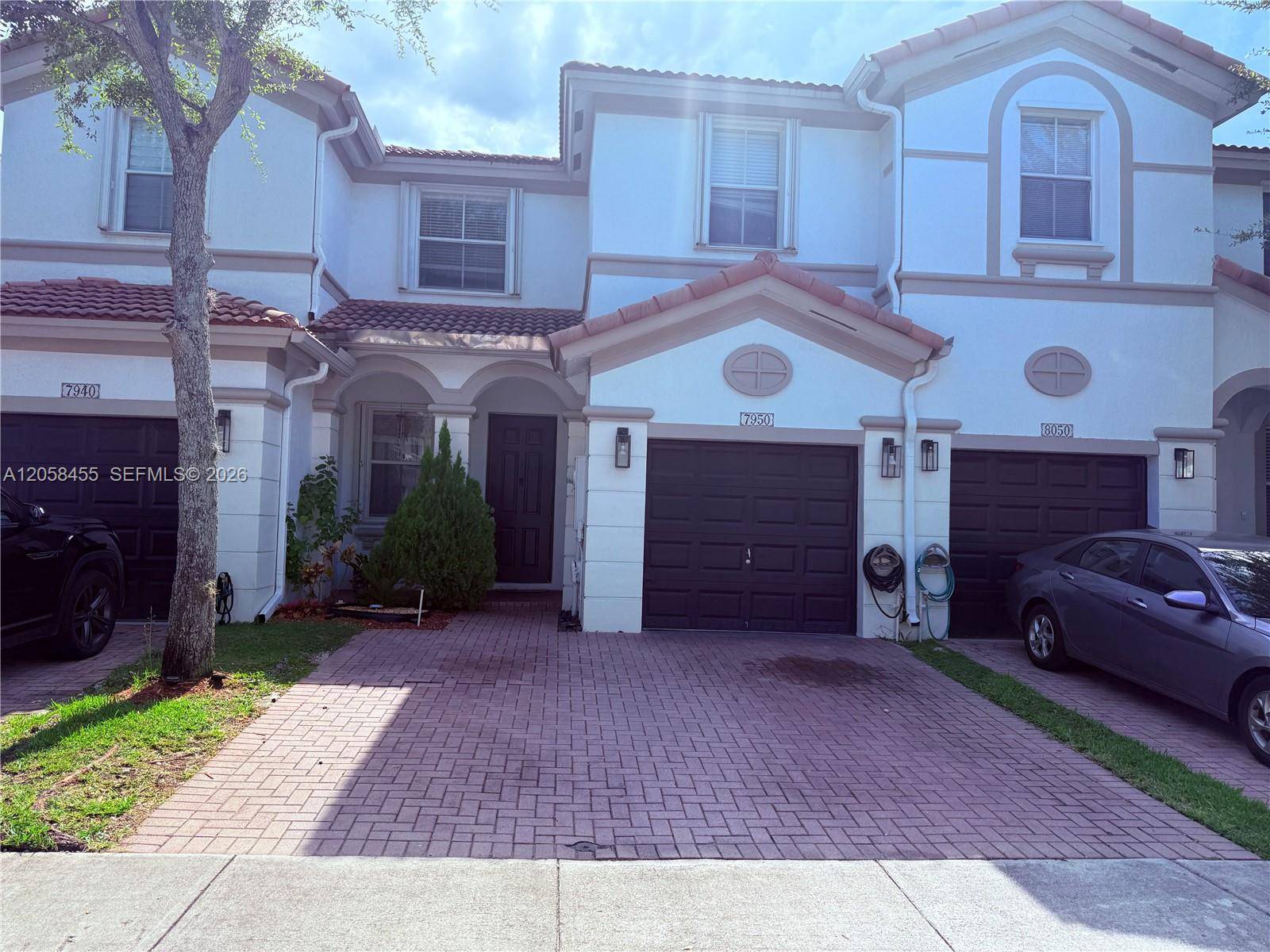7950 NW 108th PlDoral - picture