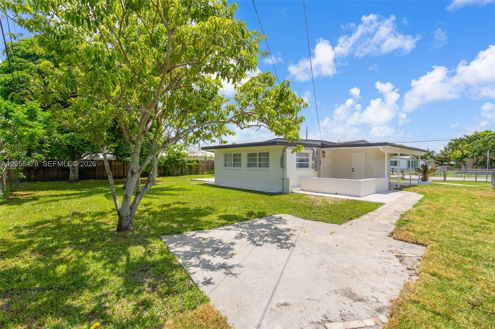 19425 NW 39th AveMiami Gardens - picture