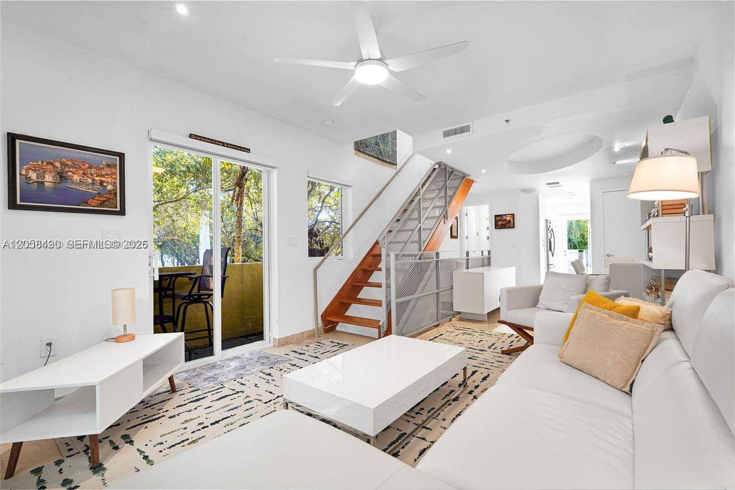 200 Washington AveMiami Beach - WASHINGTON CORNER CONDO condo unit 15 - picture