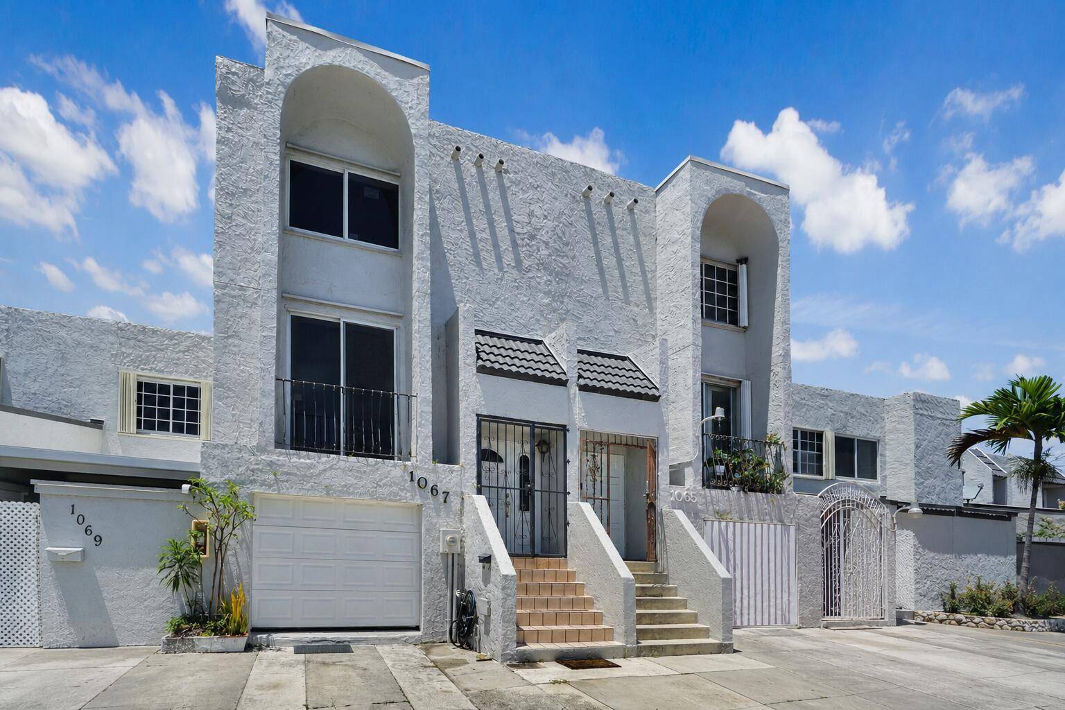 1067 W 43rdHialeah - MANGO HILL CONDO NO 1 condo unit 68 - picture