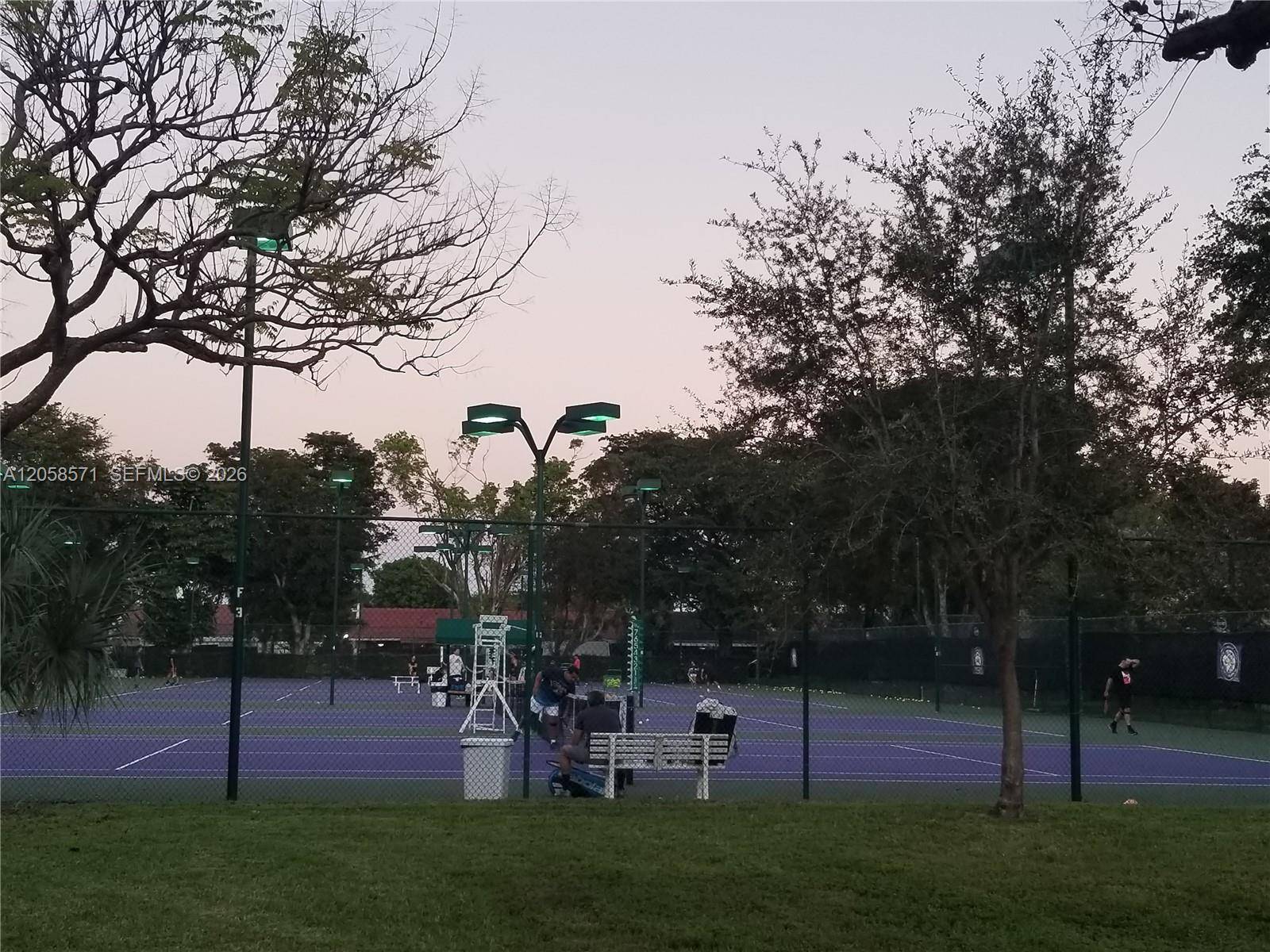 15620 SW 80th StMiami - THE COURTS AT KENDALL CON condo unit H-108 - picture