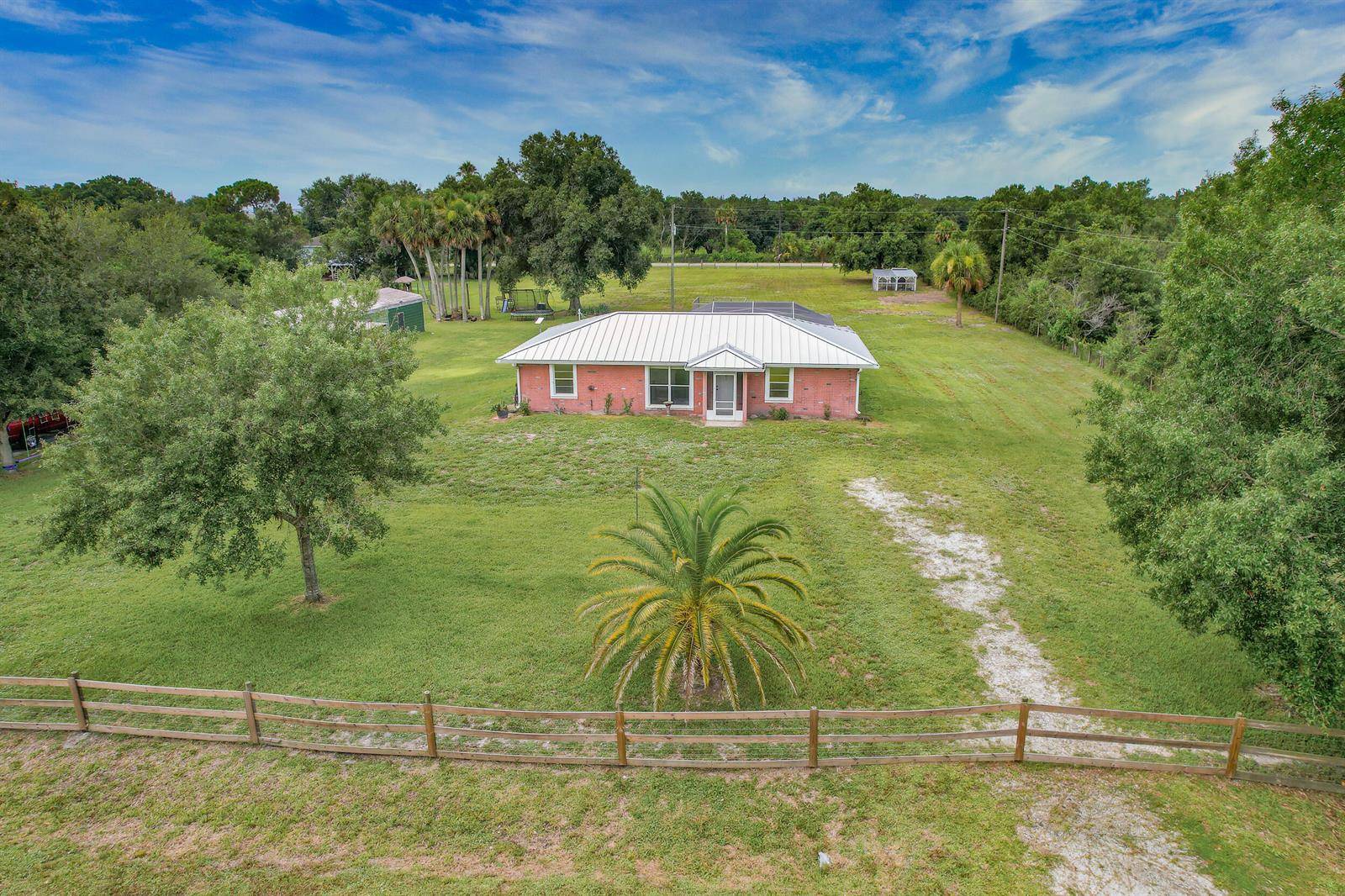 7346 NW 93rdOkeechobee - picture