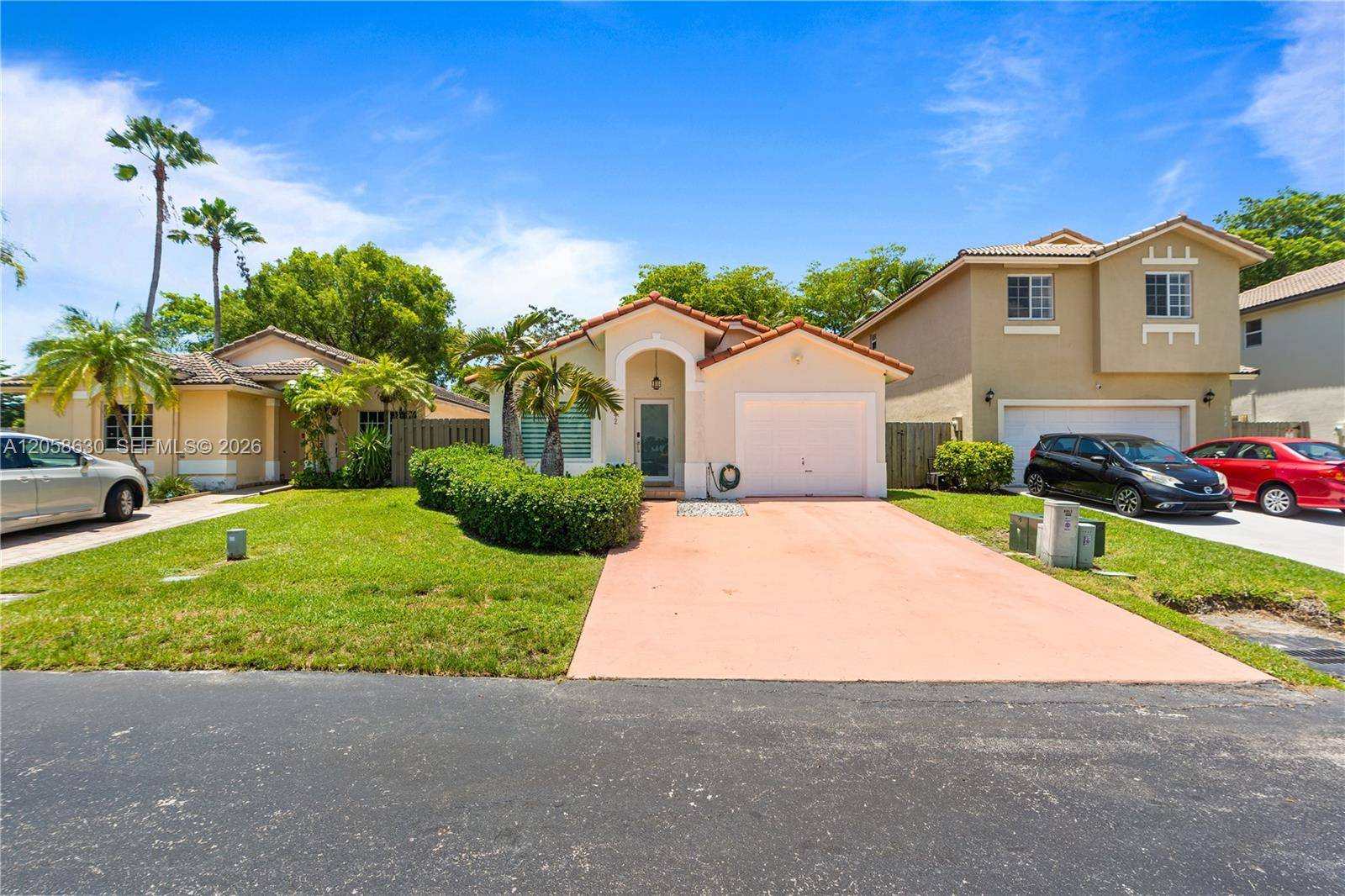 8842 SW 215th LnCutler Bay - LAKES BY THE BAY SEC 11 condo unit 8842 - picture