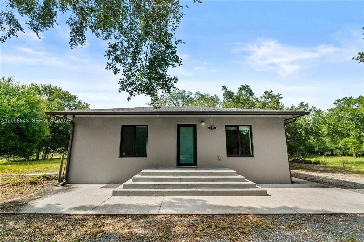 151 & 157 Horse Club AveClewiston - picture