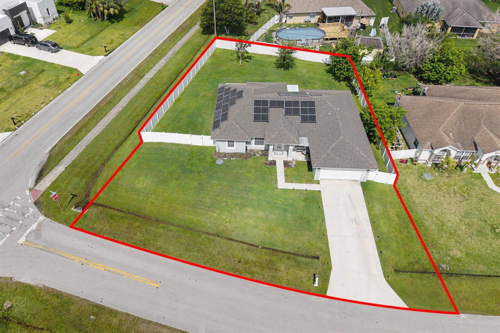 2094 SW CAPEADORPort St. Lucie - picture