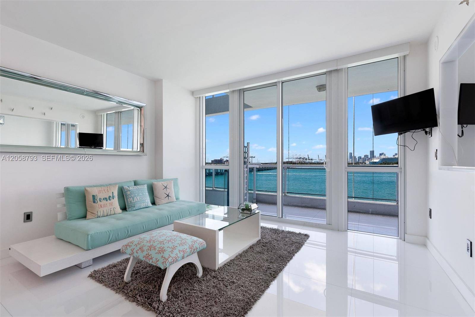 540 West AveMiami Beach - THE BENTLEY BAY CONDO condo unit 513 - picture