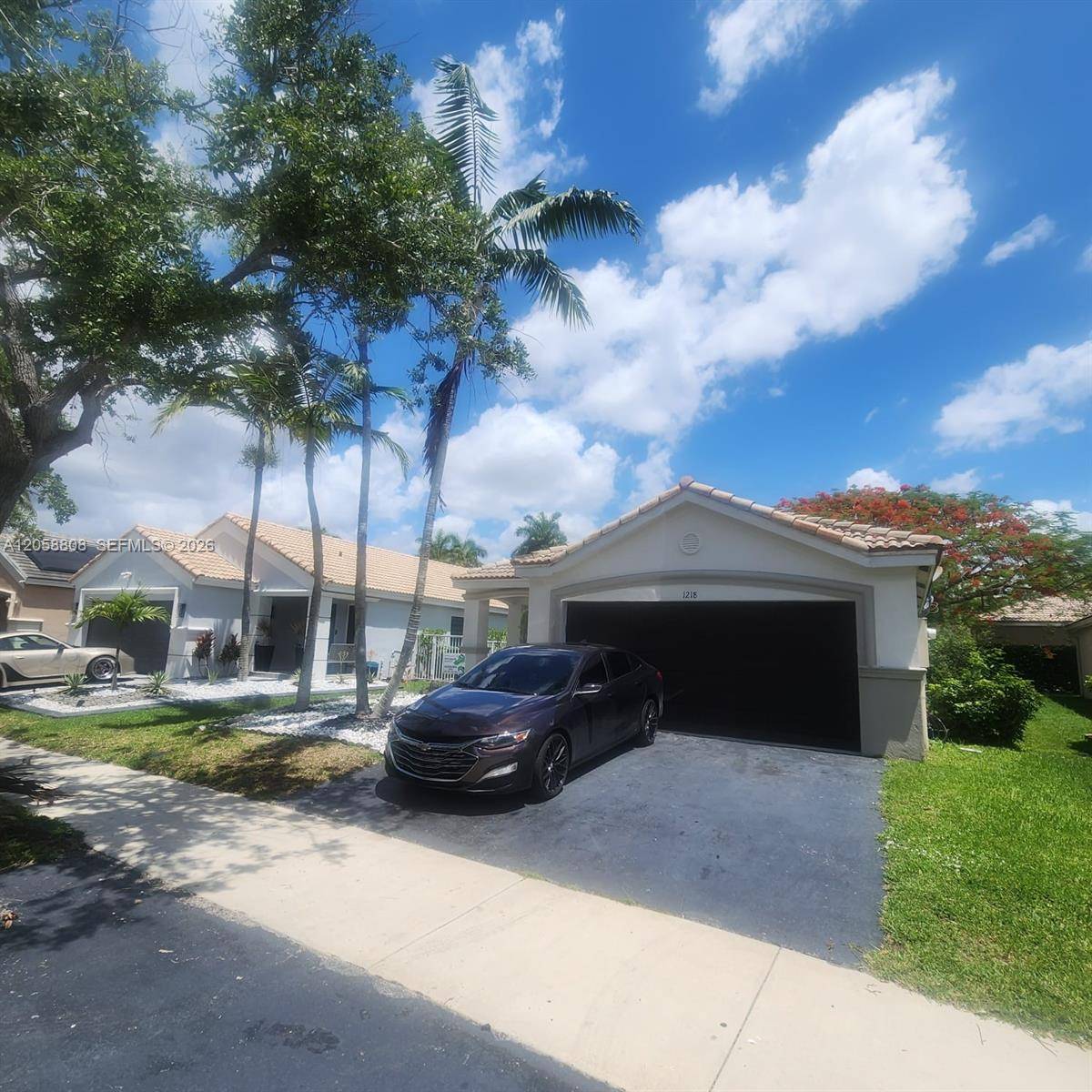 1218 Canary Island DrWeston - picture