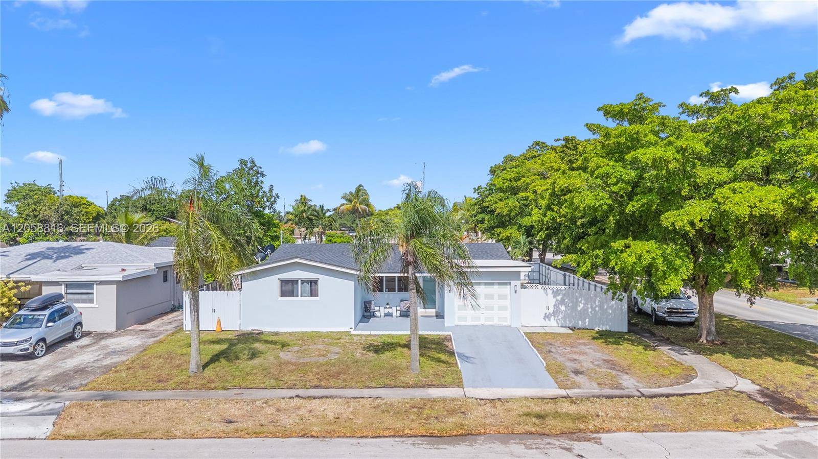 840 N 70th WayHollywood - picture
