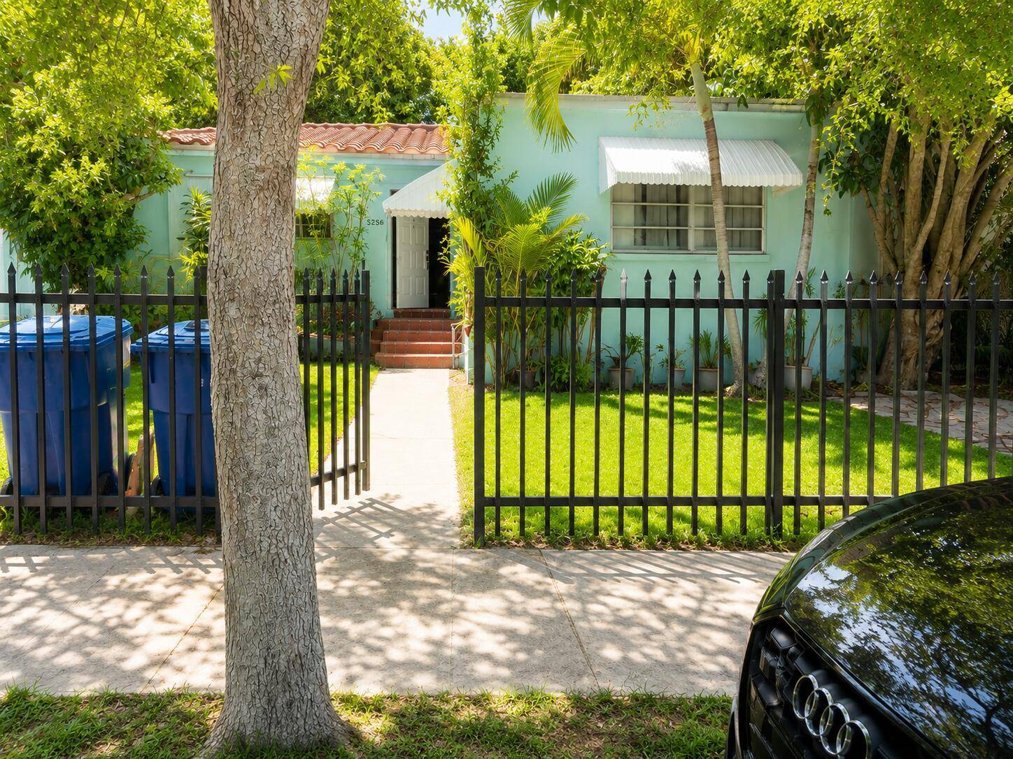5254 NW 2NDMiami - picture
