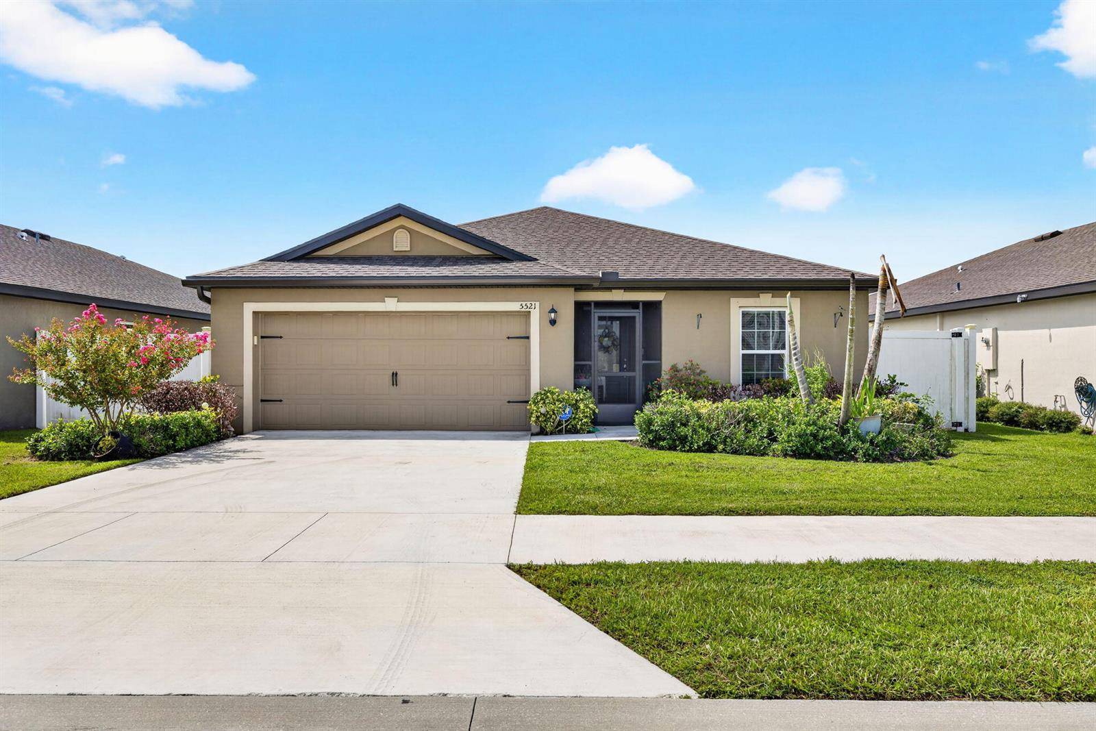 5521 FantasyFort Pierce - picture