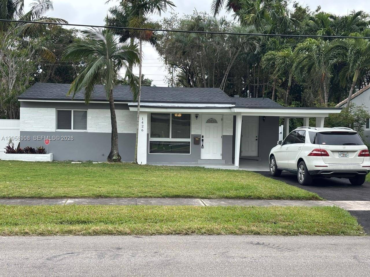 1426 Arthur StHollywood - GARDNER VILLAS condo unit 1426 - picture