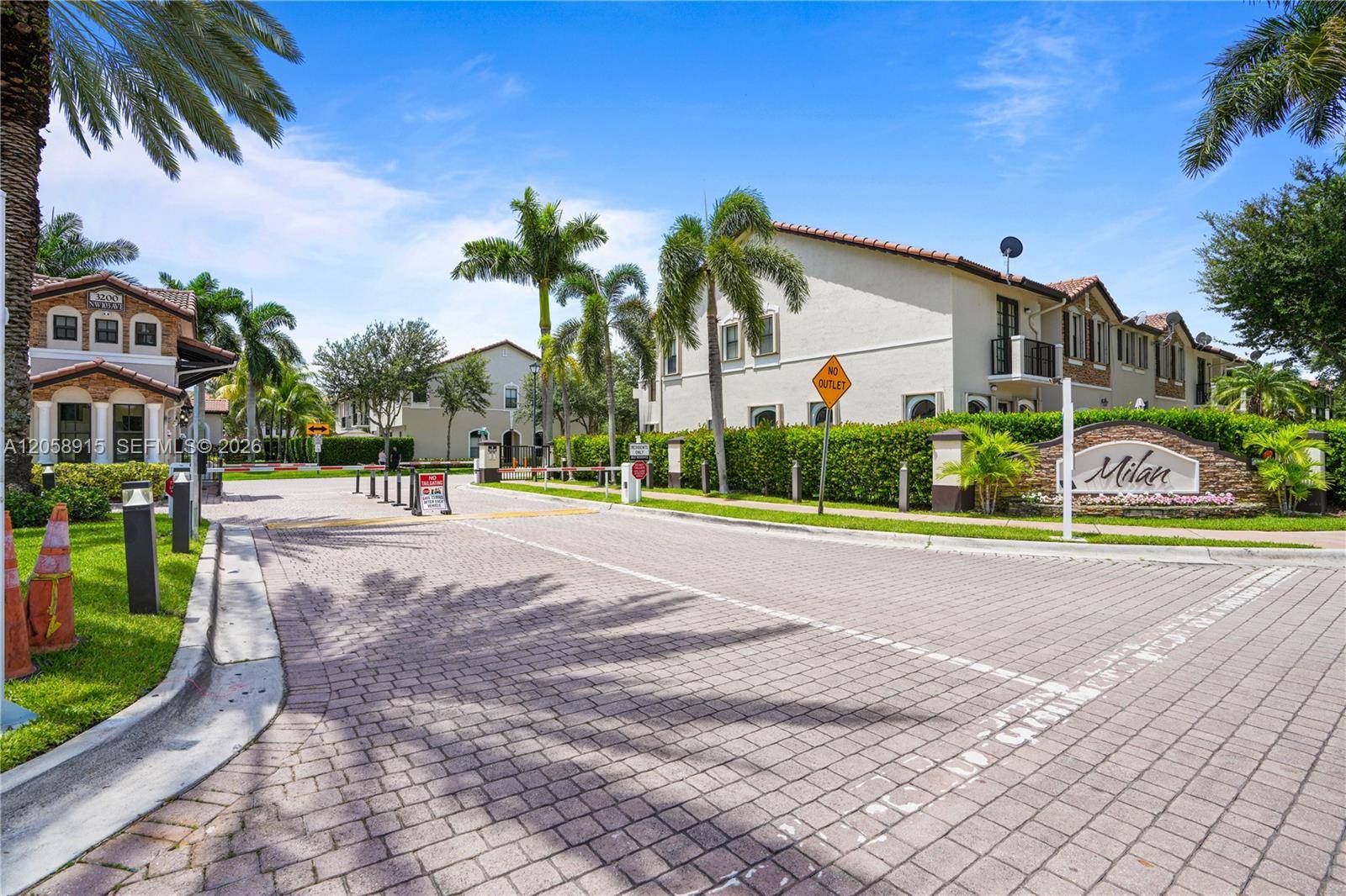10341 NW 32nd TerDoral - picture