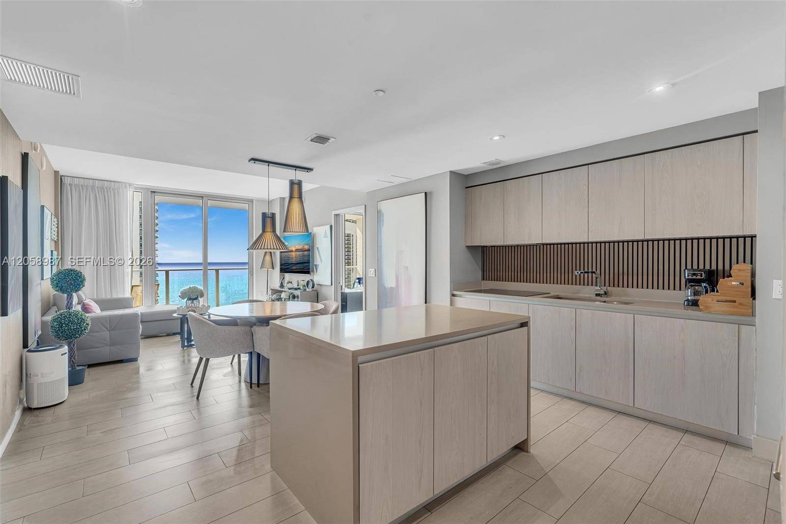4010 S Ocean DrHollywood - 4010 SOUTH OCEAN CONDO condo unit R3305 - picture