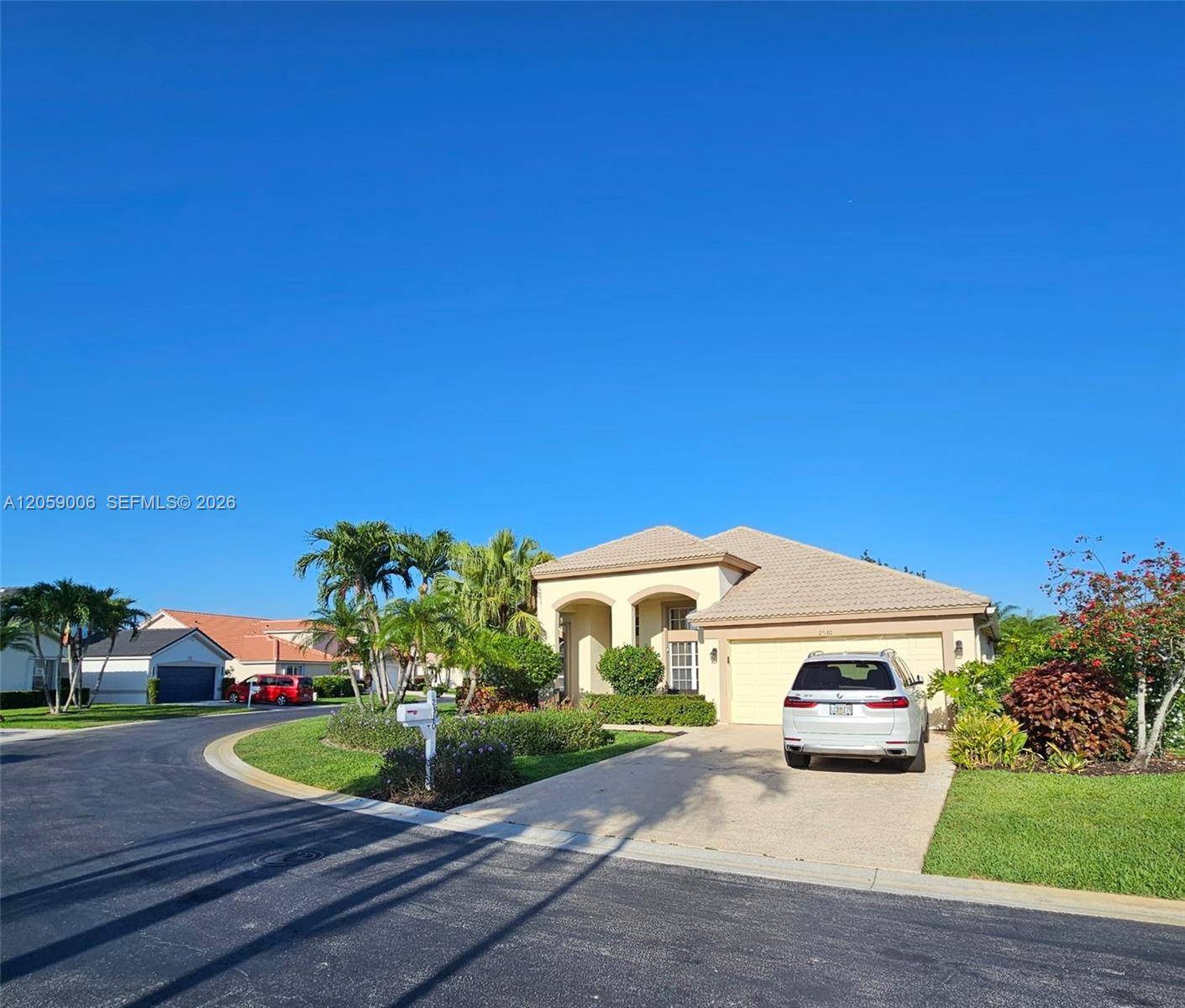 2540 Egret Lake DrGreen Acres - picture
