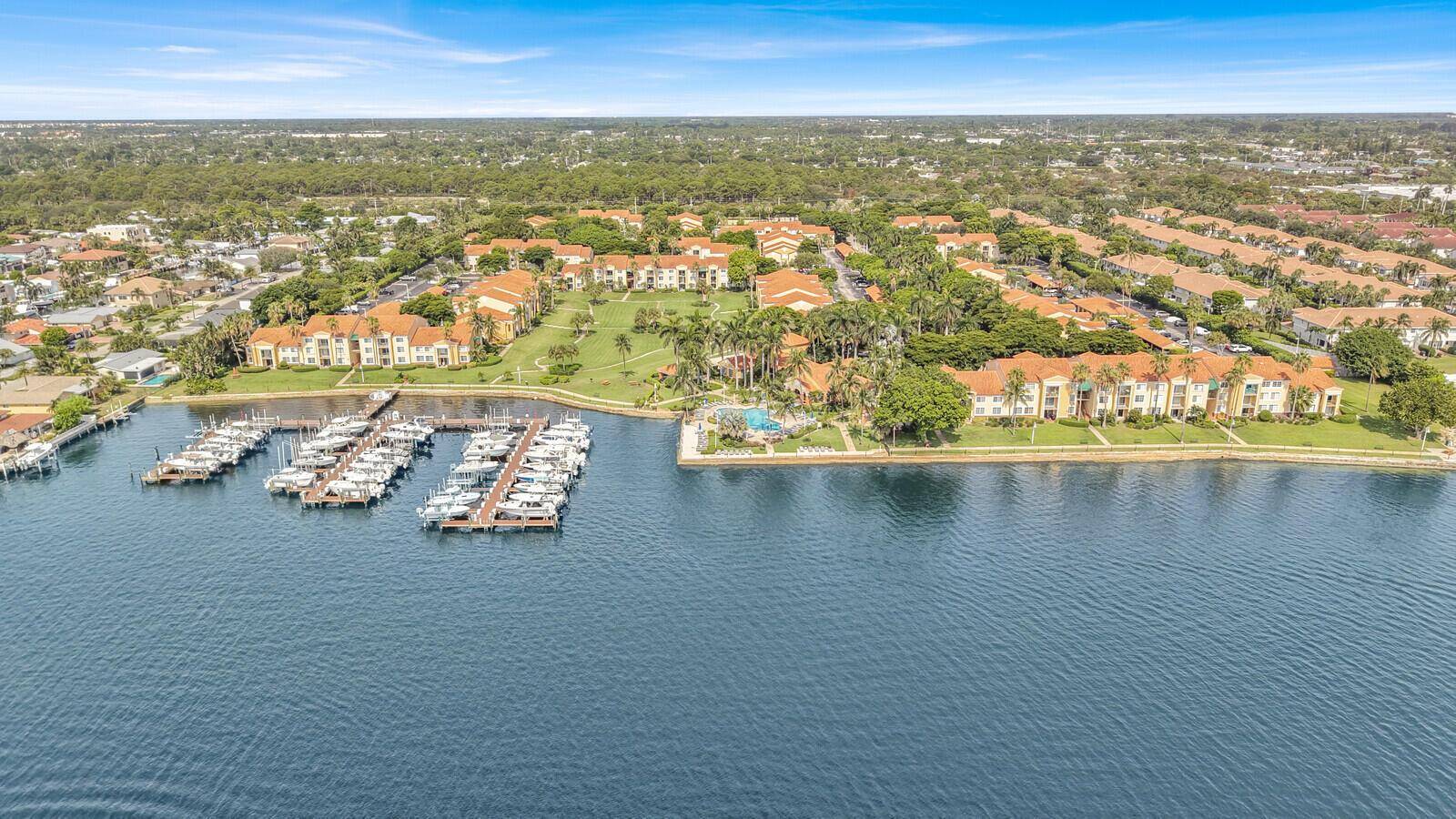 110 Yacht ClubHypoluxo - YACHT CLUB ON THE INTRACOA,THE YACHT CLUB ON TH condo unit 105 - picture