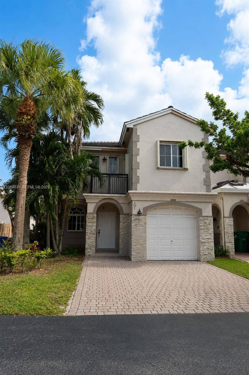 8341 SW 124th AveMiami - KENDALL VILLAGE TOWNVILLA condo unit 101-15 - picture