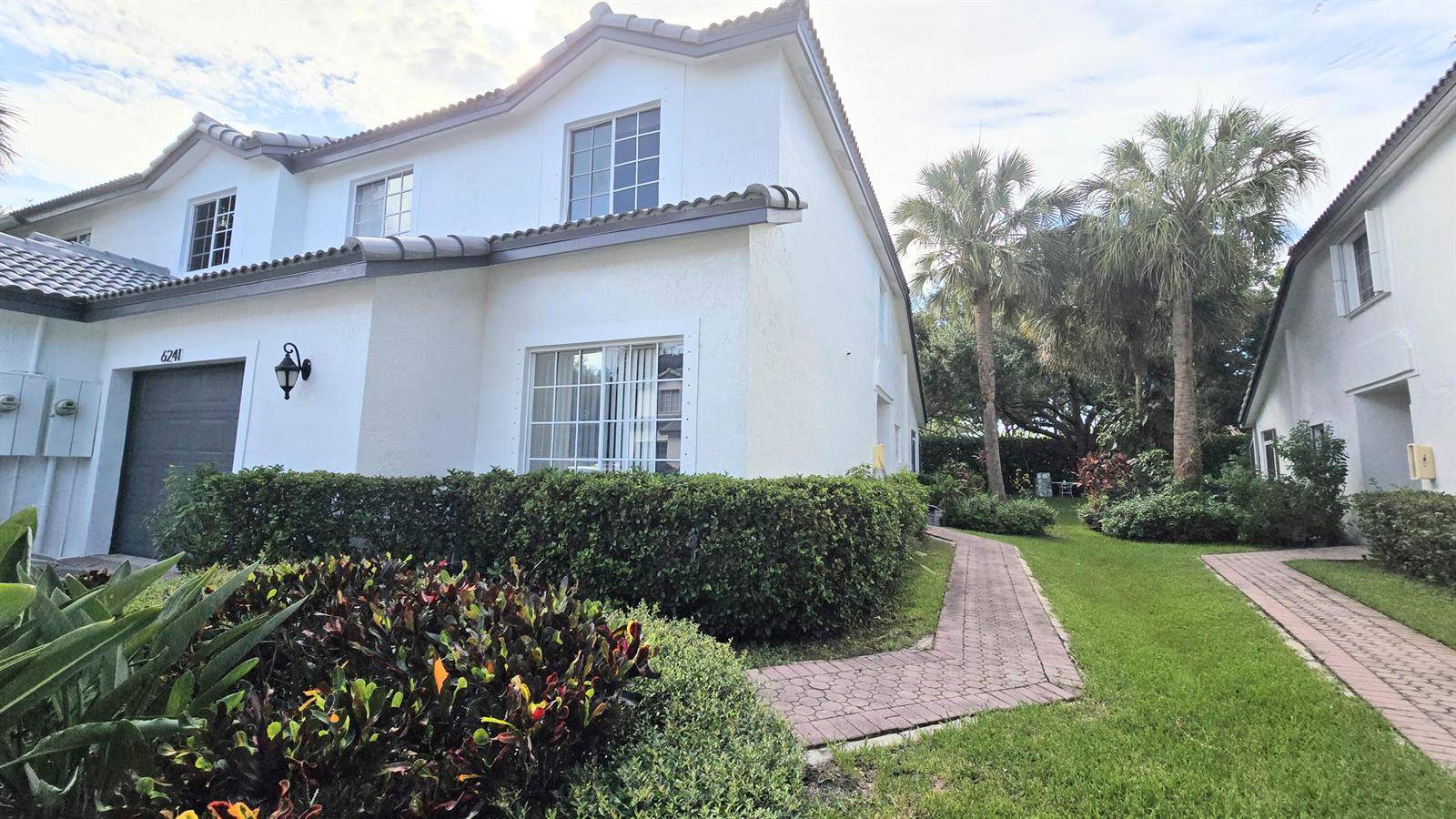 6241 NW 74thParkland - picture