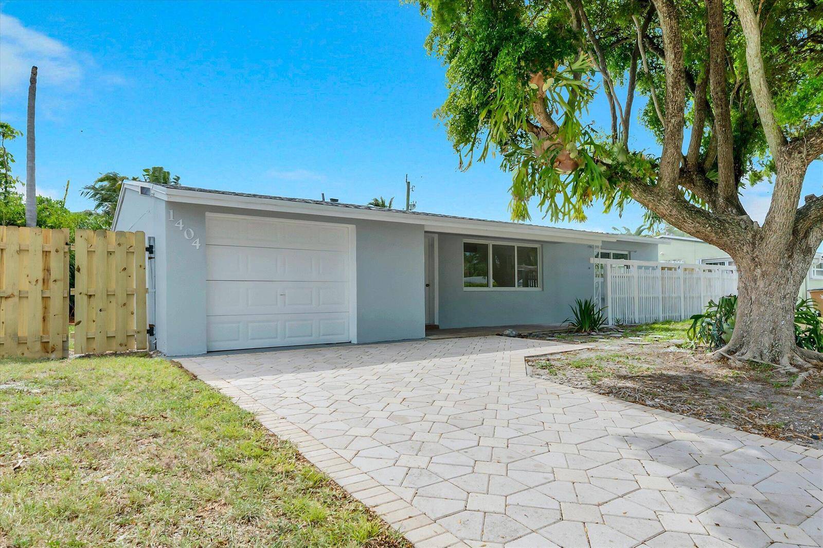 1404 SW 1STDeerfield Beach - picture