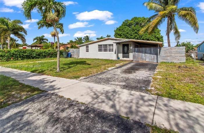 741 NE 58th StOakland Park - picture