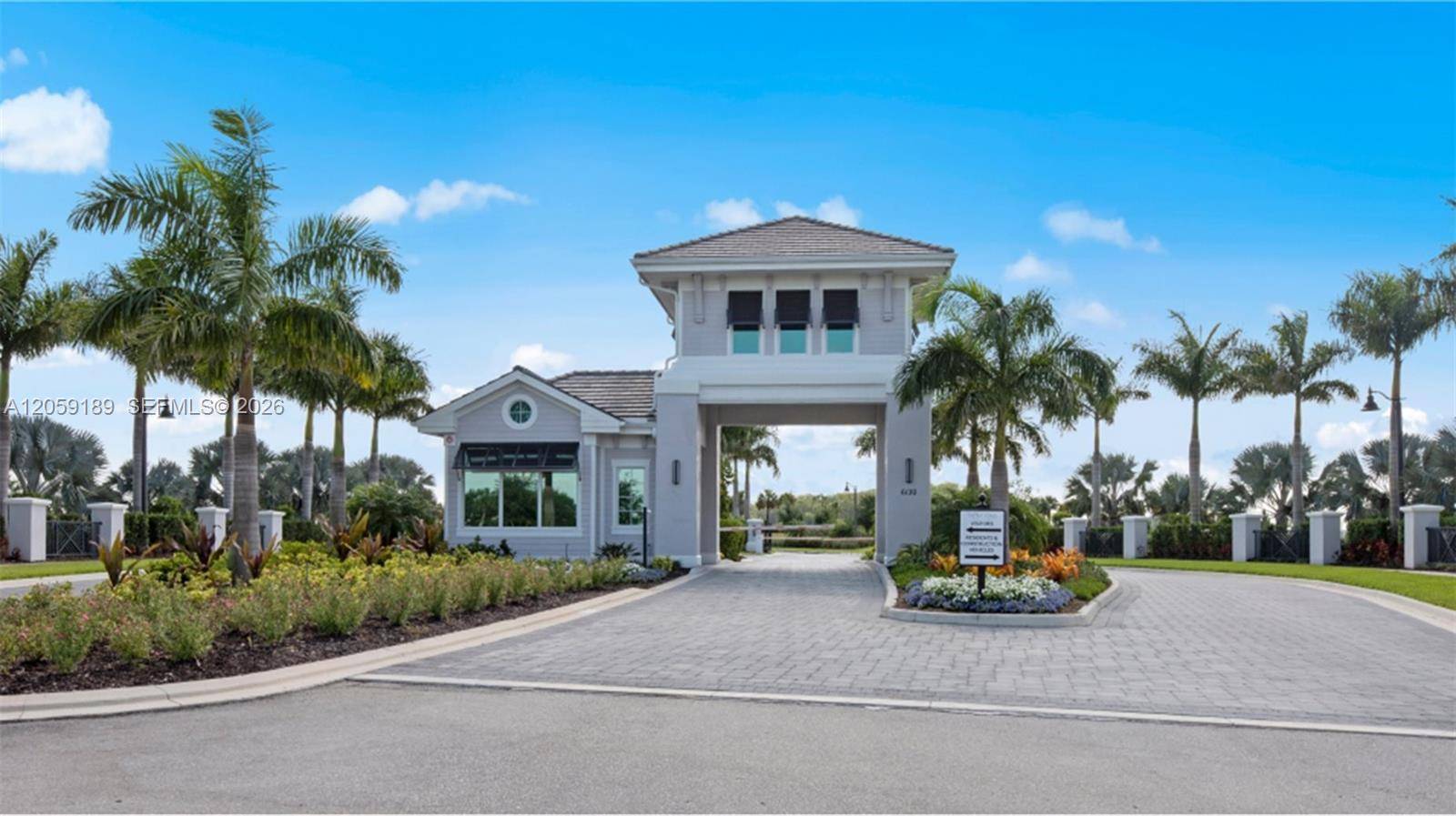 6070 National blvdAve Maria - THE NATIONAL COUNTRY CLUB,THE NATIONAL GOLF & condo unit 215 - picture