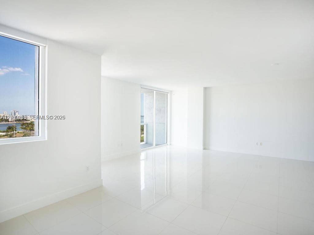244 Biscayne BlvdMiami - VIZCAYNE NORTH CONDO condo unit 1202 - picture