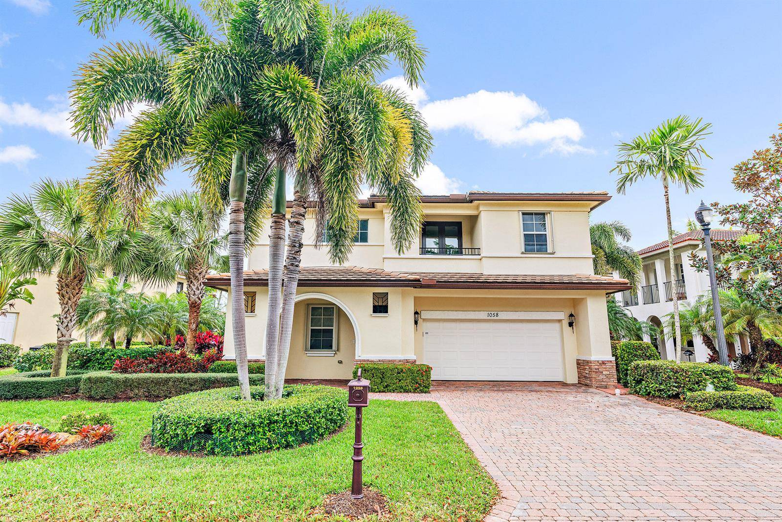 1058 VintnerPalm Beach Gardens - picture