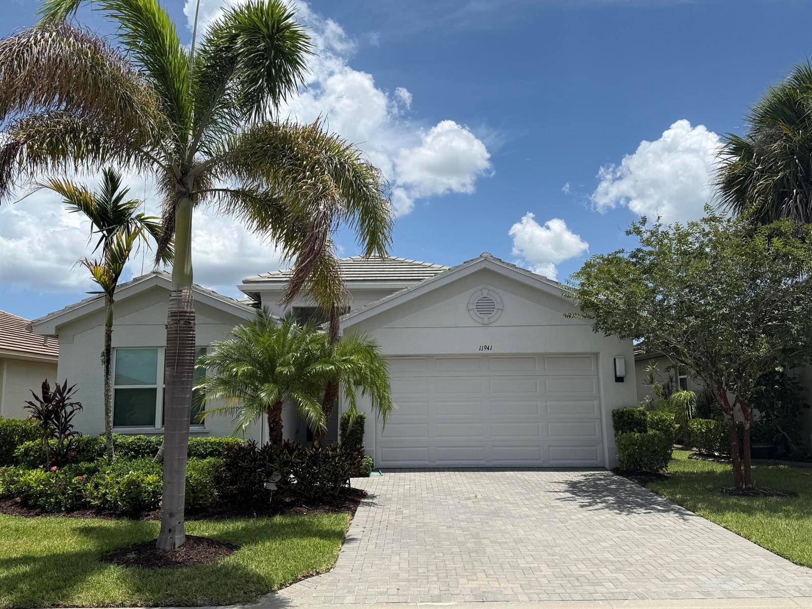 11941 SW JASPER LAKEPort St. Lucie - picture