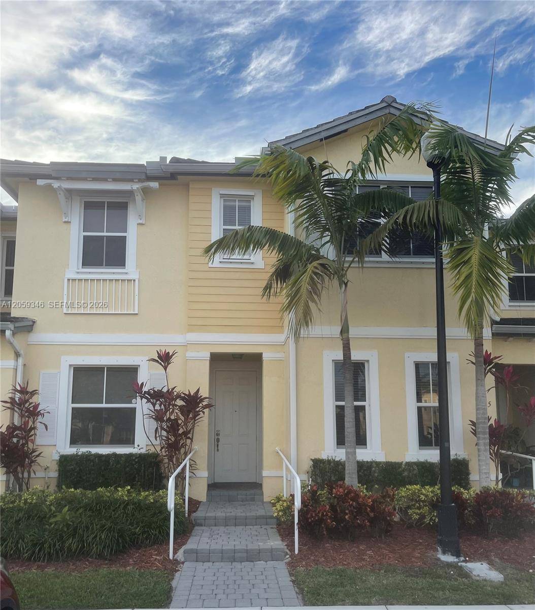 132 SE 28th PlHomestead - FIJI CONDO NO 1 condo unit 4 - picture