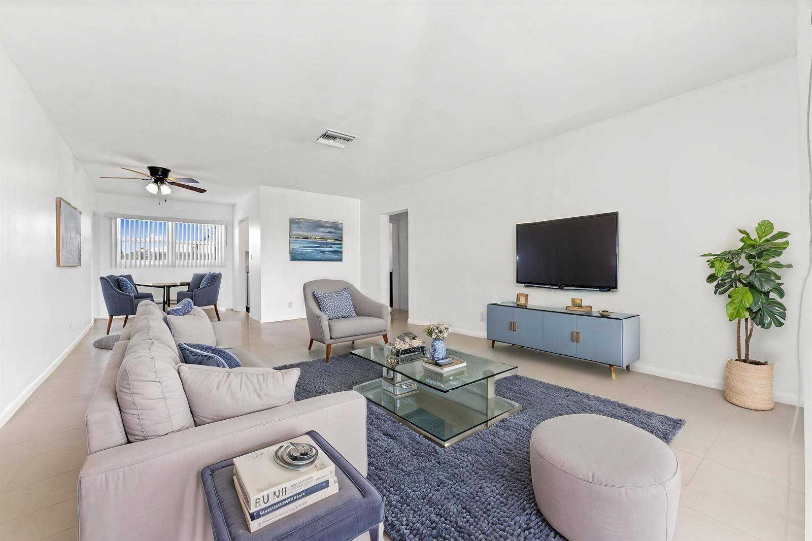 2755 NE 28thLighthouse Point - LIGHTHOUSE BAY,LIGHTHOUSE BAY CONDO condo unit F-1 - picture
