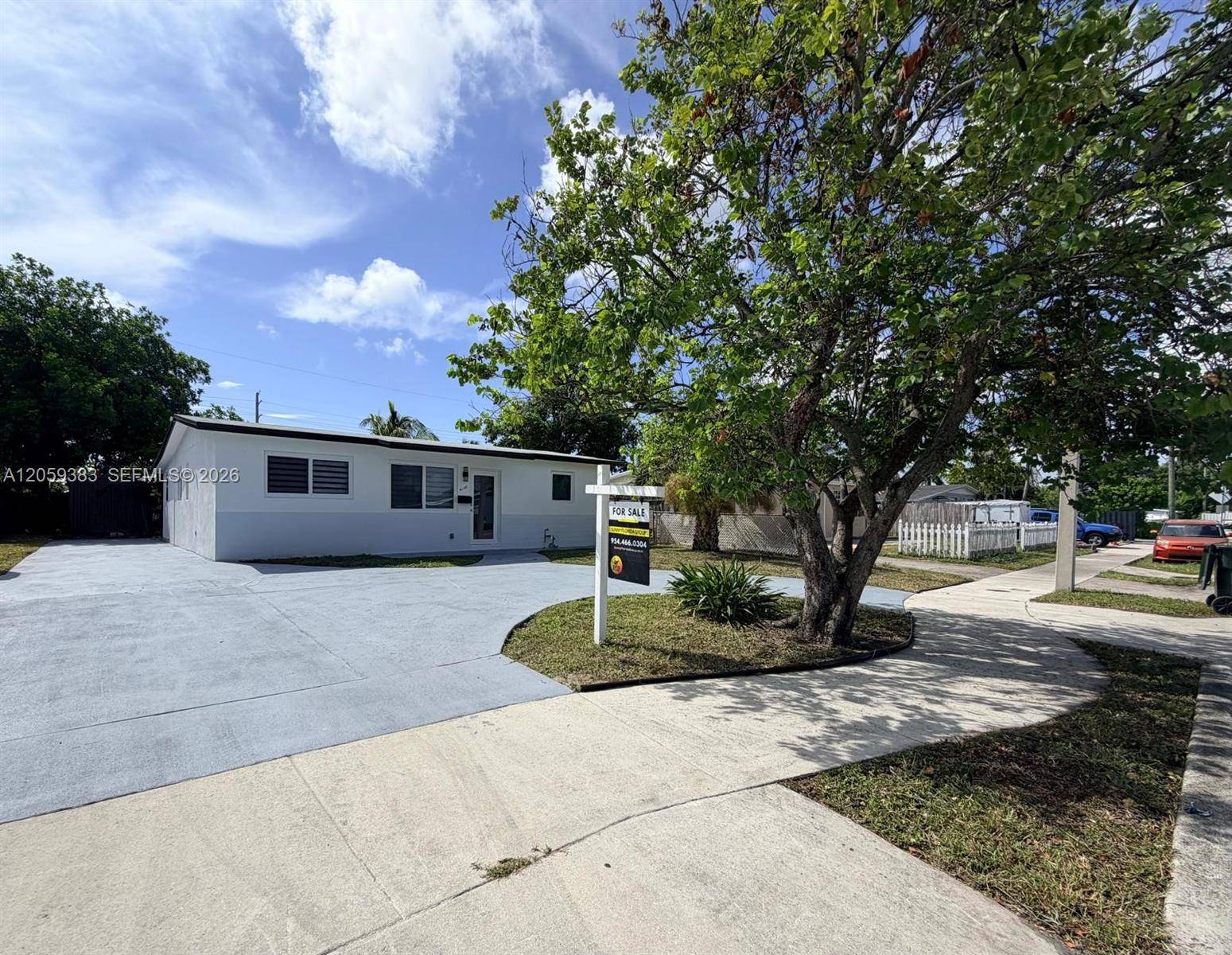 4130 NW 11th AveOakland Park - picture