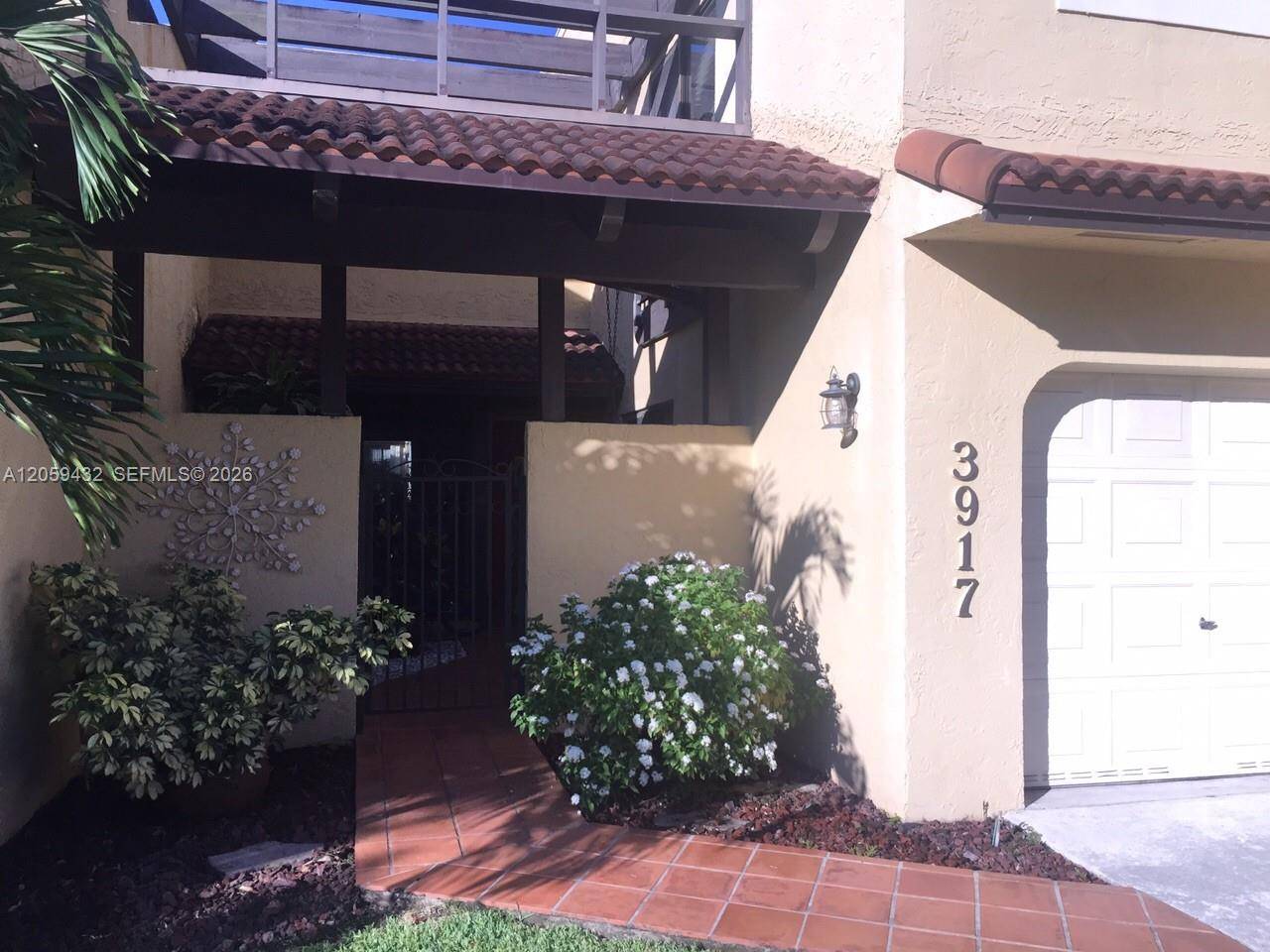 3917 Adra AveDoral - COSTA DEL SOL CONDO J condo unit E-46A - picture