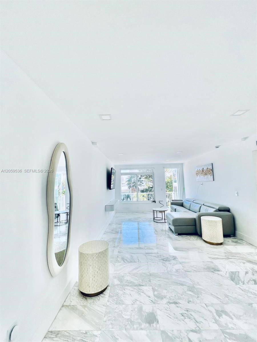 1150 Euclid AveMiami Beach - TOWER EAST INCORPORATED C condo unit 306 - picture
