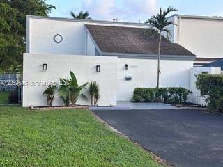 12300 SW 18 TEMiami - picture