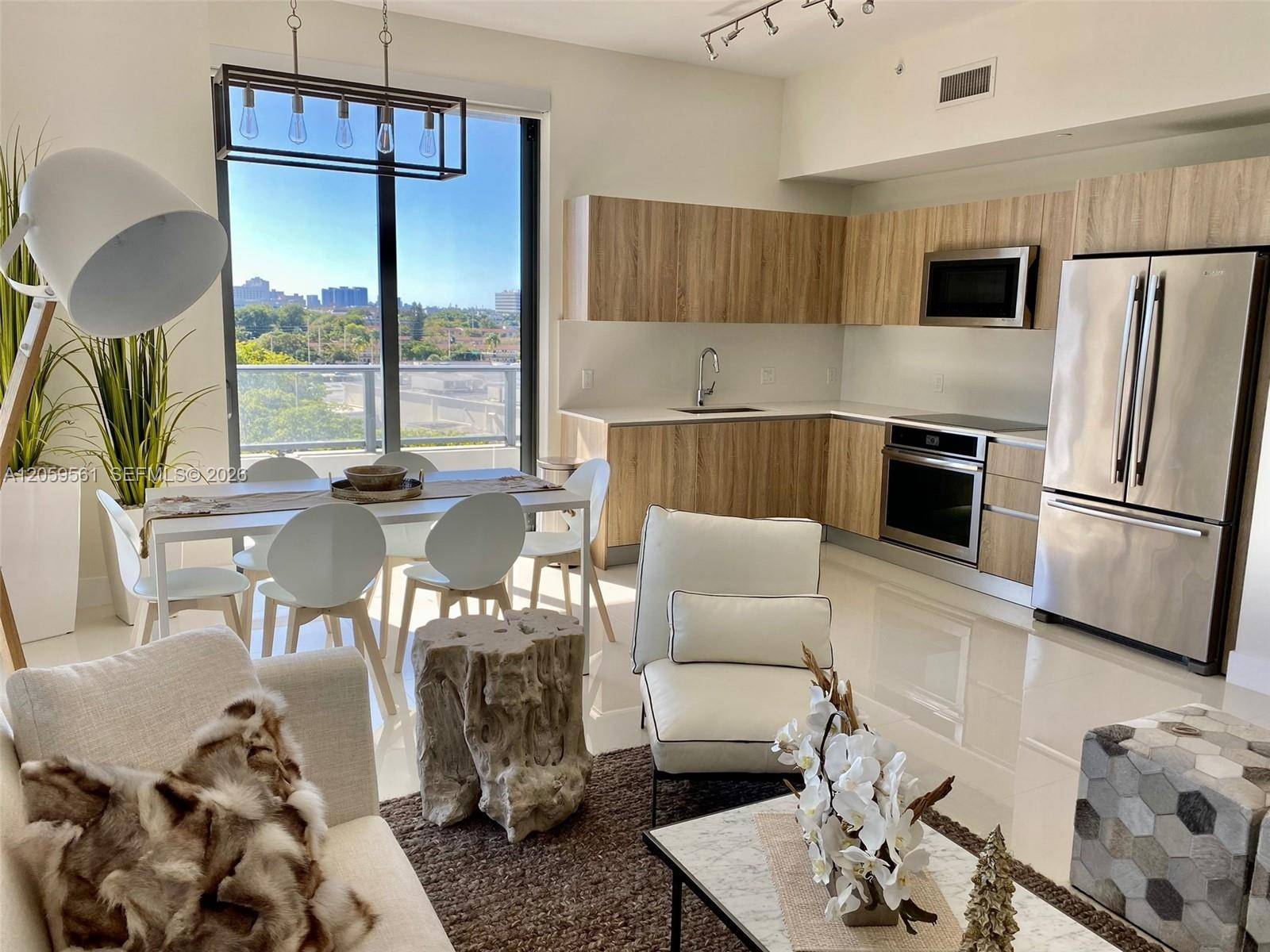 2960 NE 207th StAventura - AVENTURA PARKSQUARE RESID condo unit 517 - picture