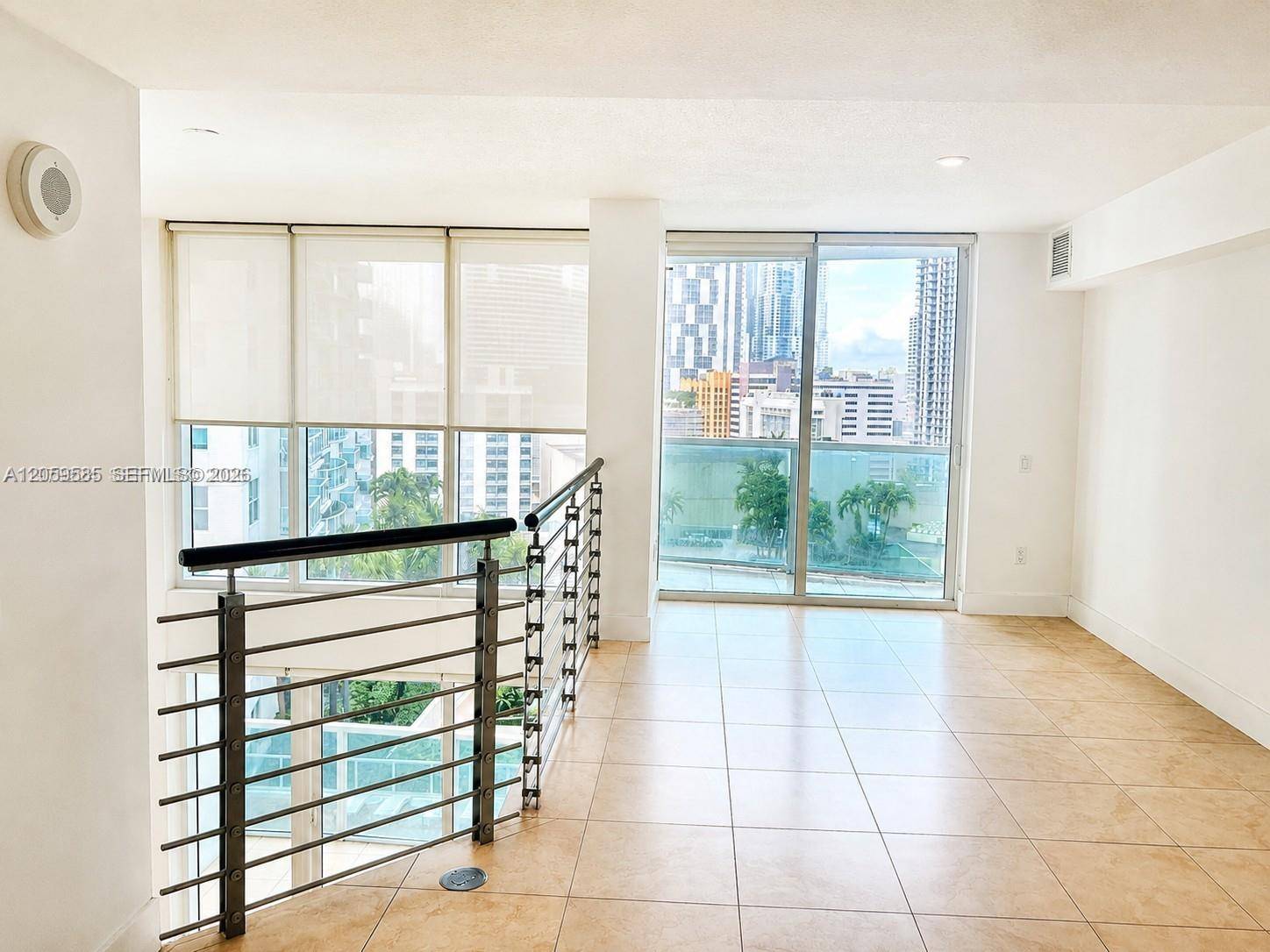 41 SE 5th StMiami - BRICKELL ON THE RIVER S T condo unit 907 - picture