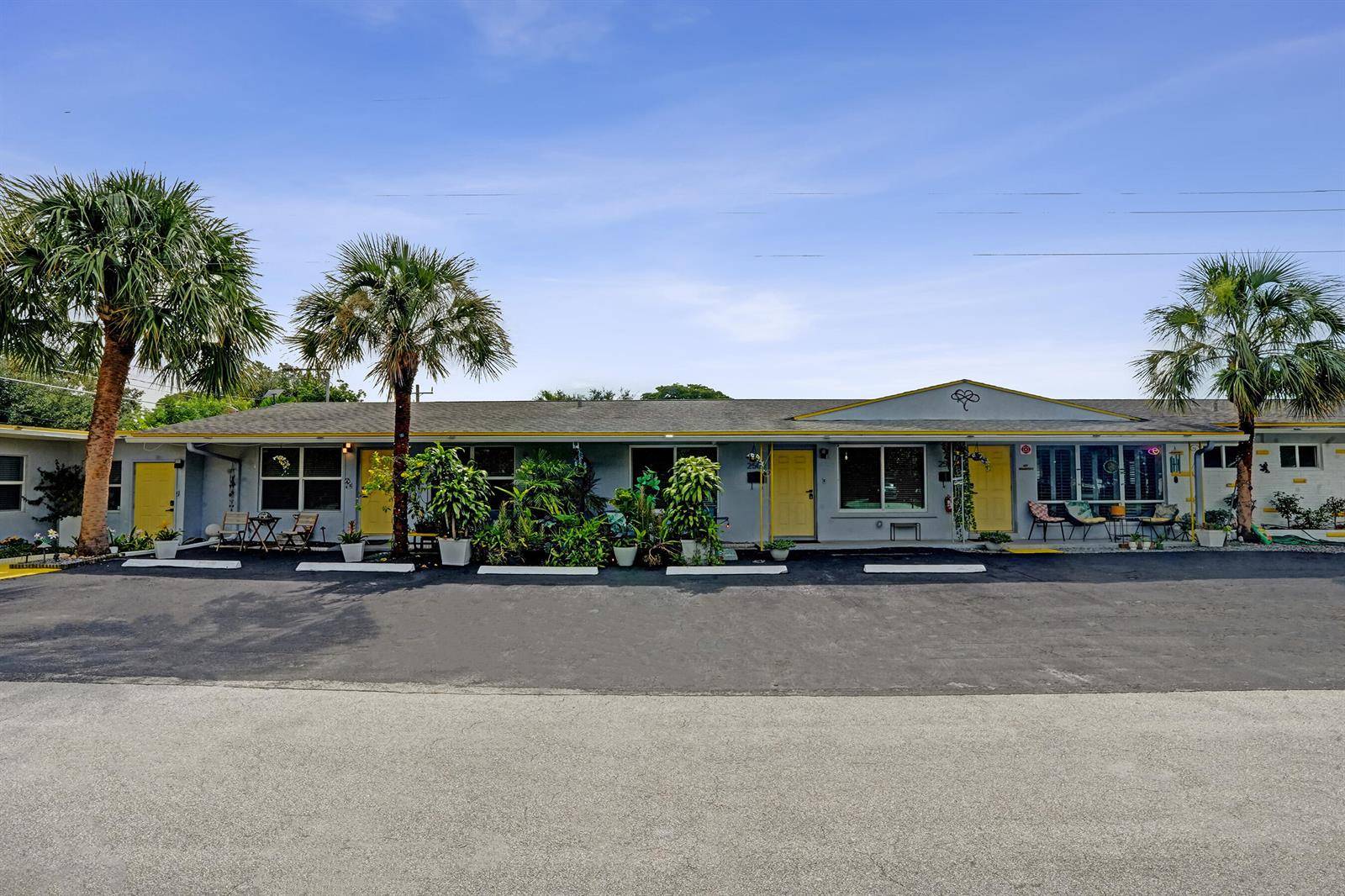 2500 NW 3RDWilton Manors - BEULALAND condo unit 1-4 - picture
