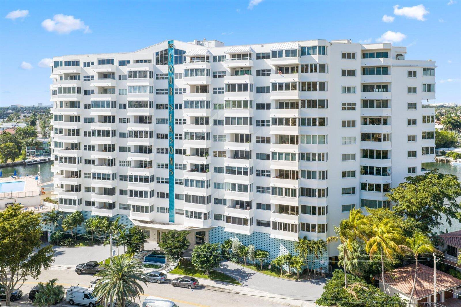 333 SUNSETFort Lauderdale - FOUR SEASONS CONDO condo unit 501 - picture
