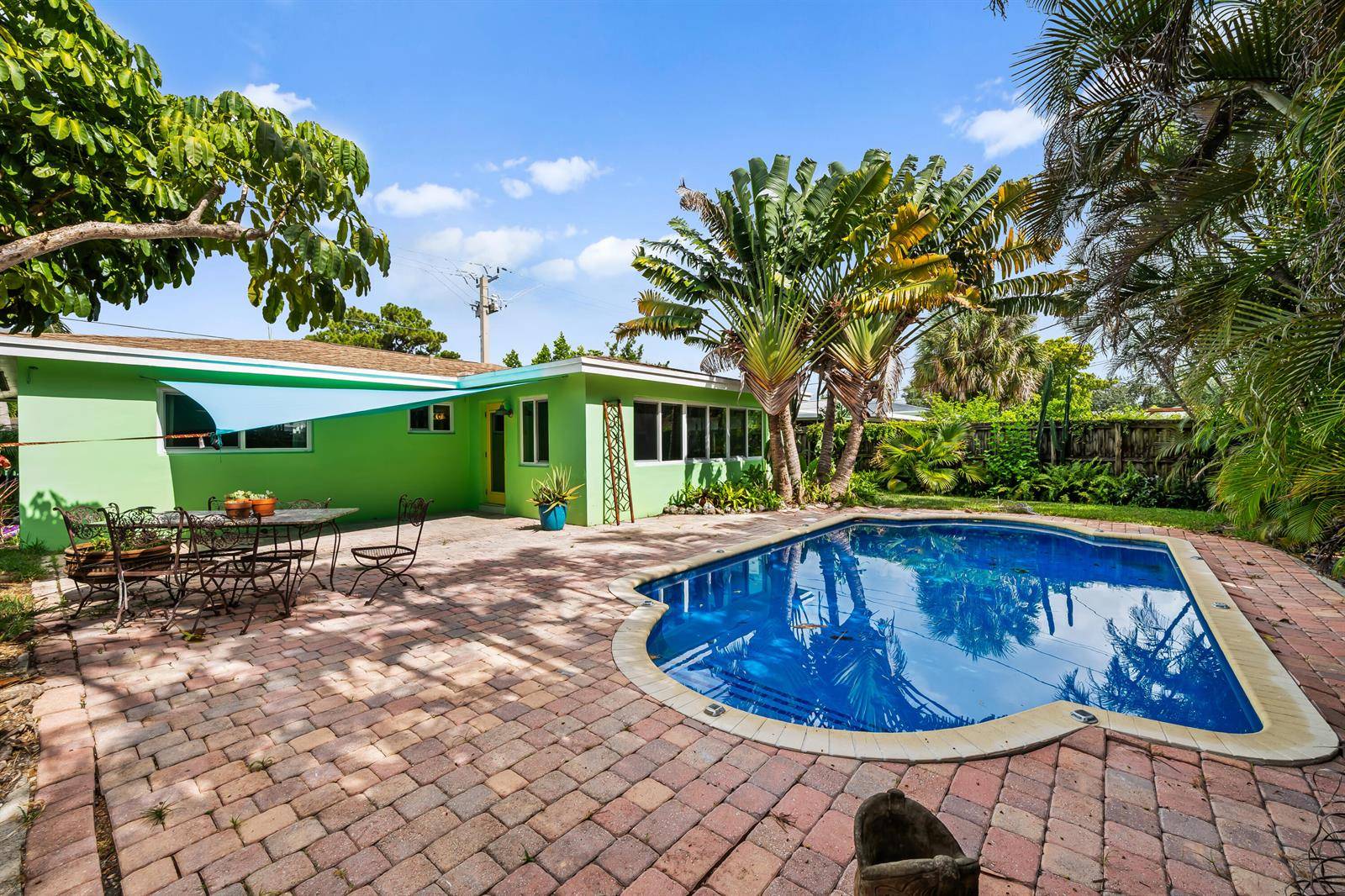 4860 NE 6thOakland Park - picture