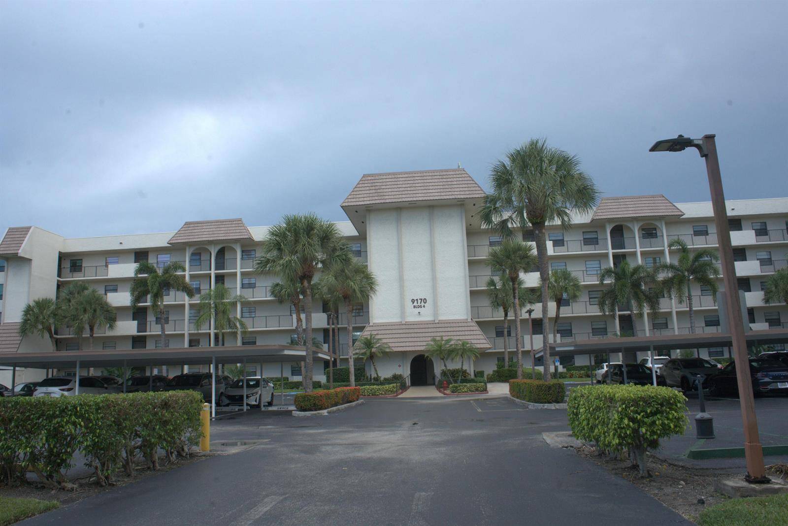 9170 SW 14THBoca Raton - PATIOS OF BOCA BARWOOD CON,Patios of Boca Barwo condo unit 4107 - picture
