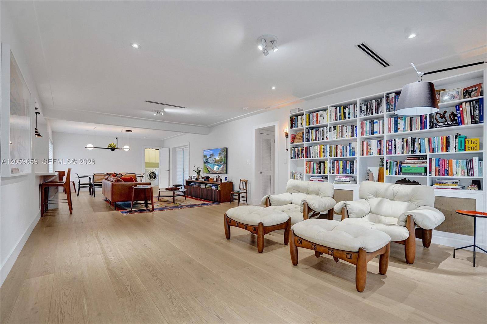 1223 NE 102nd StMiami Shores - picture